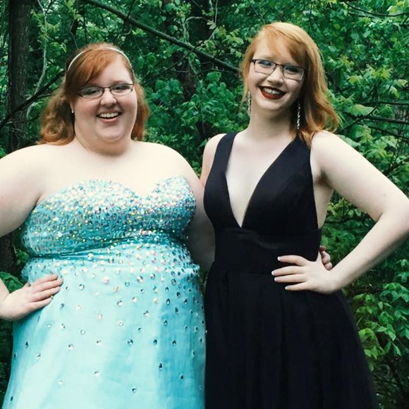 Bess Bridal Black Deep-V Neckline Prom Dress - Picture 1 of 7